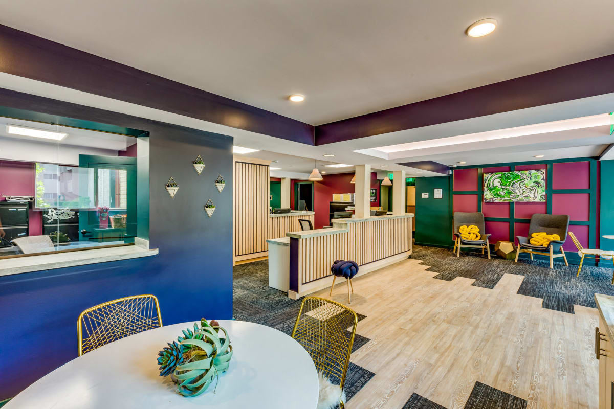 Photos and Video of Capitol Villa Apartments in East Lansing, MI